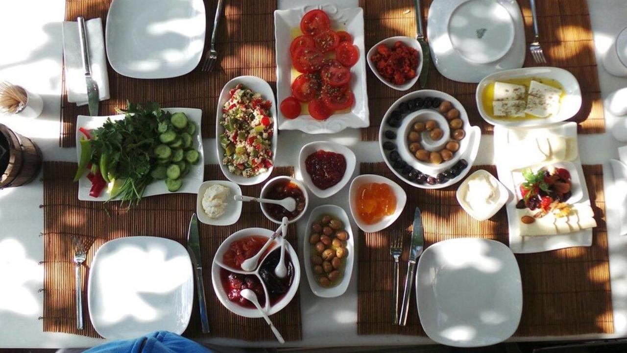 Cunda Adali Pansiyon Ayvalı المظهر الخارجي الصورة